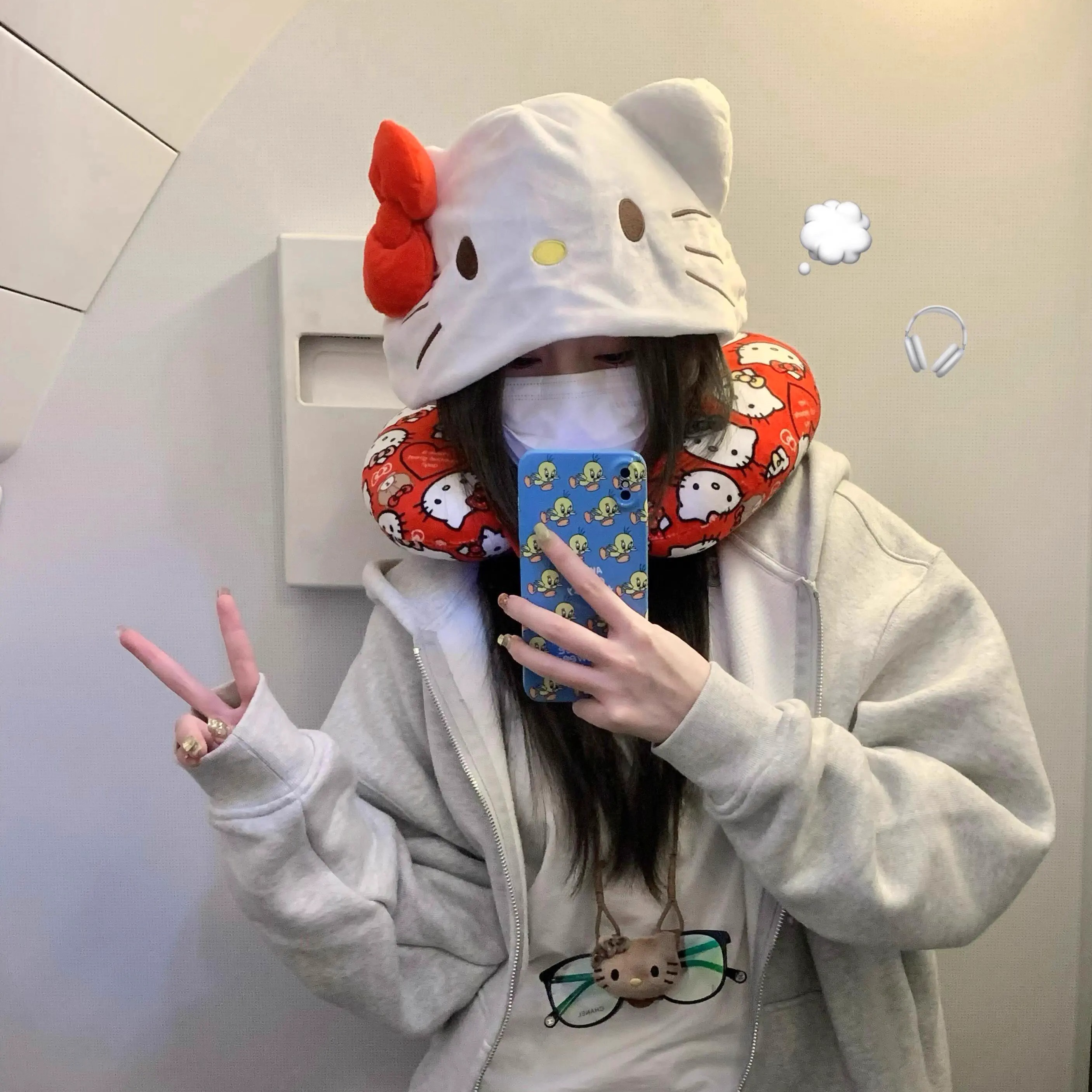Car Accessories Nearby - Hello Kitty U Shaped Neck Pillow